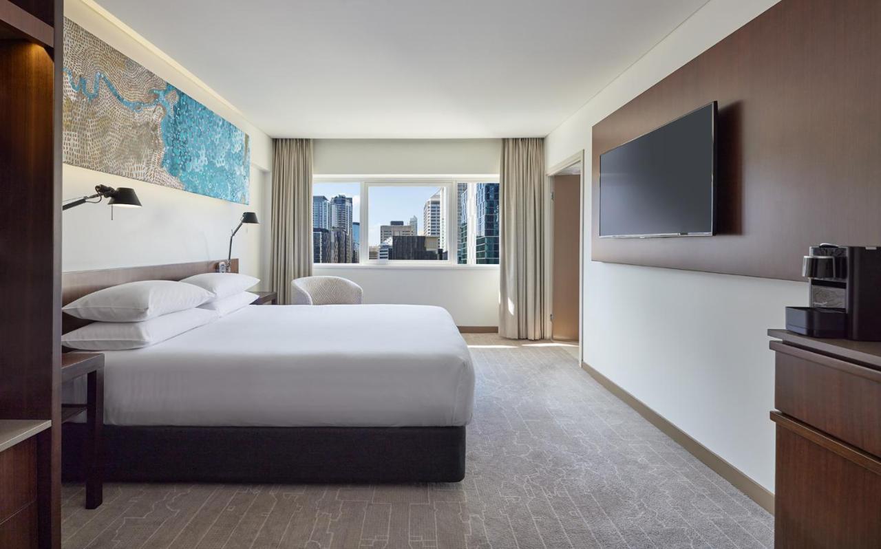 فندق Hyatt Regency بريزبين المظهر الخارجي الصورة A guest room at the hotel