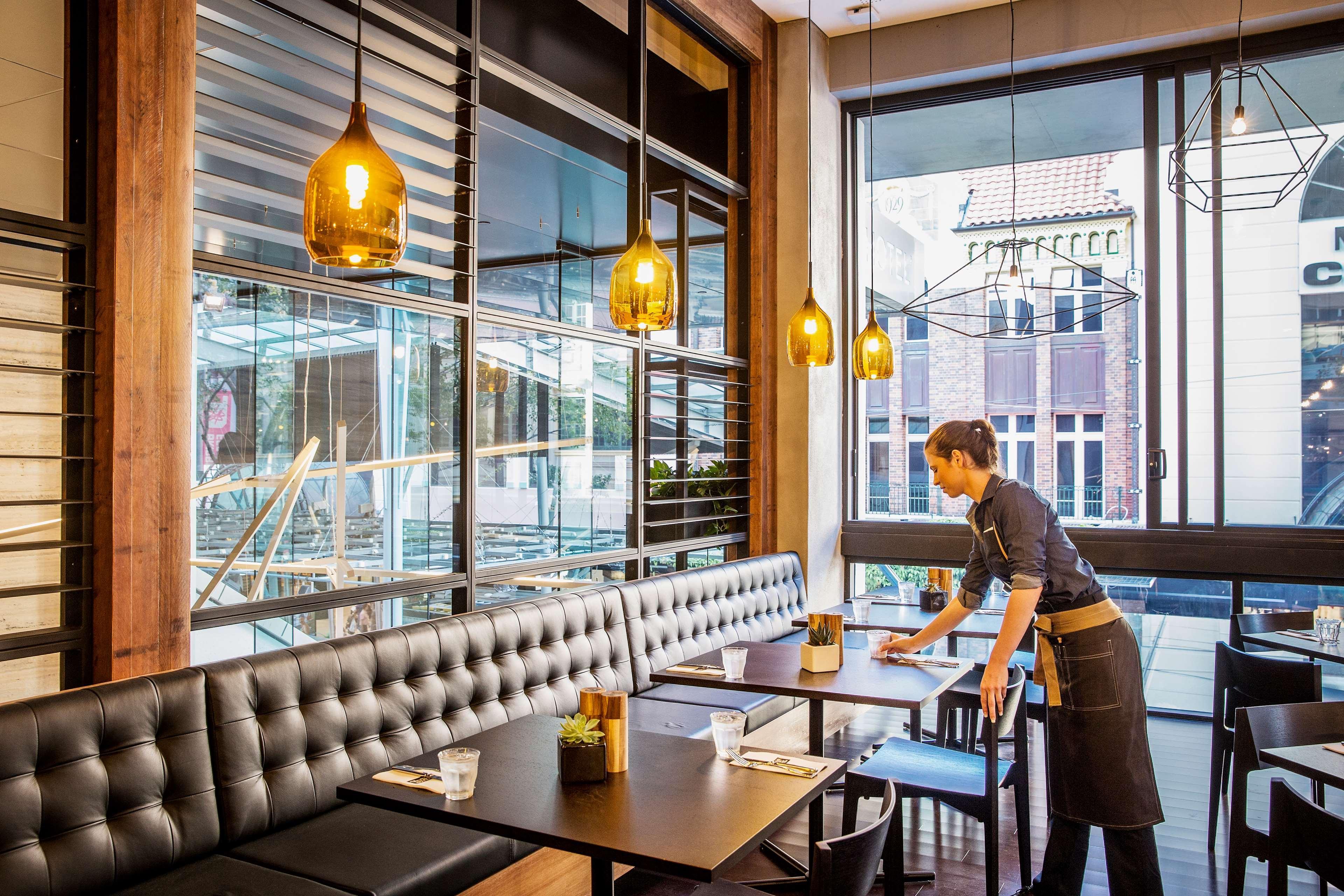 فندق Hyatt Regency بريزبين المظهر الخارجي الصورة Interior of a restaurant