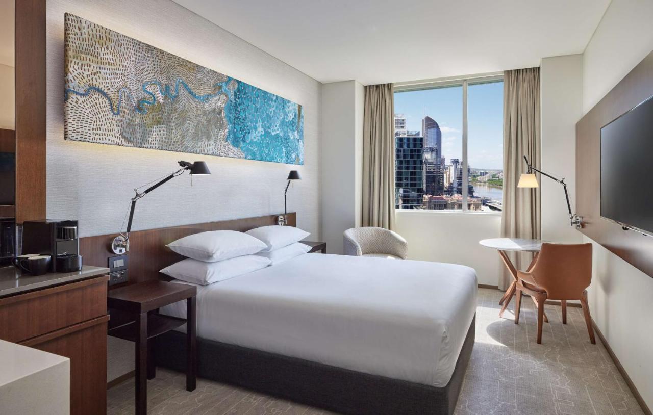 فندق Hyatt Regency بريزبين المظهر الخارجي الصورة A guest room at the hotel