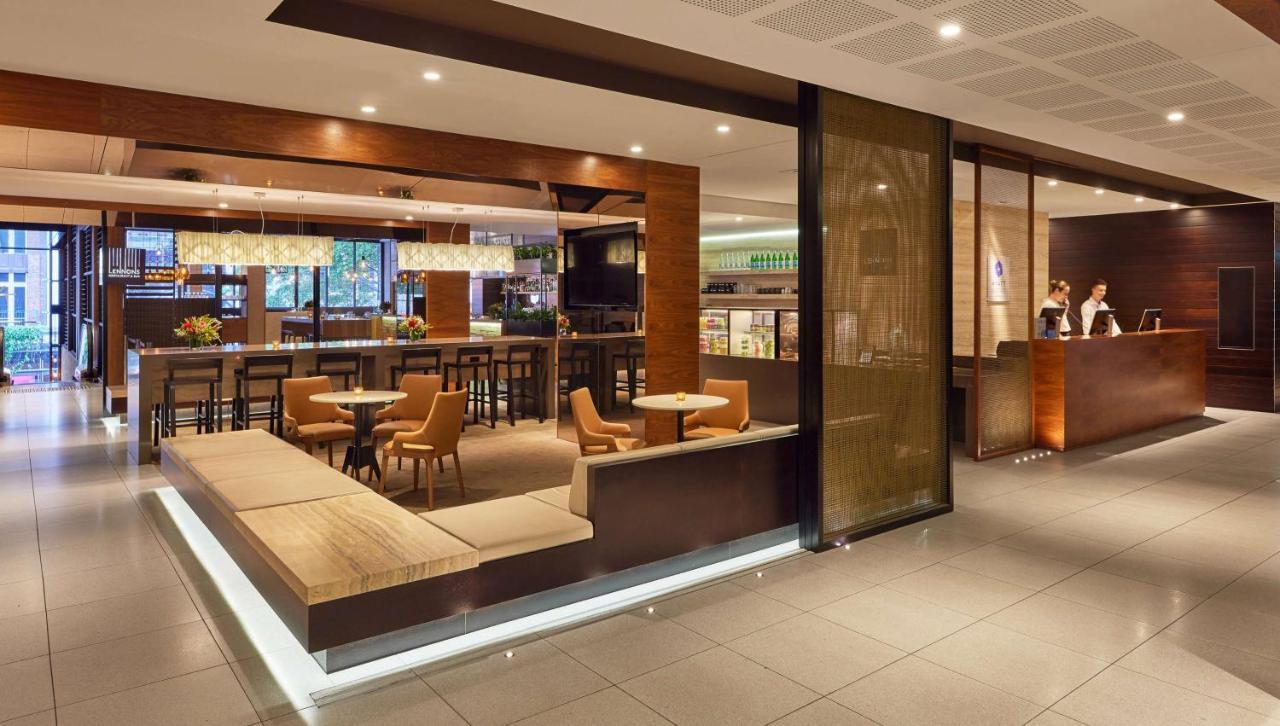 فندق Hyatt Regency بريزبين المظهر الخارجي الصورة The lounge at London Heathrow Airport